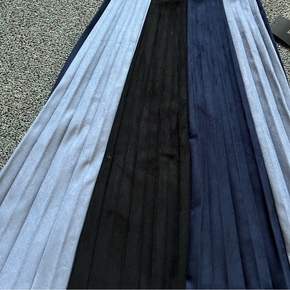 ZARA Blue & Black Color-block Small Pleated Stretch Knee-Length Midi Skirt Sz XS - Picture 5 of 16